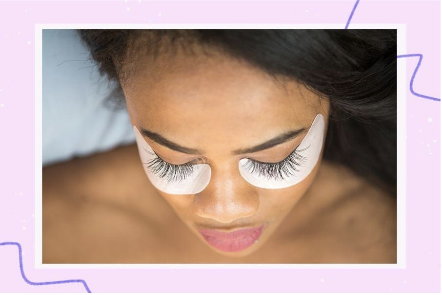a-pros-guide-on-how-to-apply-strip-lashes-underneath-2