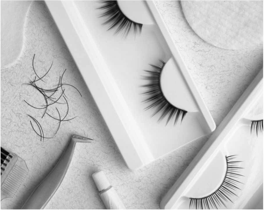 how-to-remove-strip-lashes-without-hassle-4