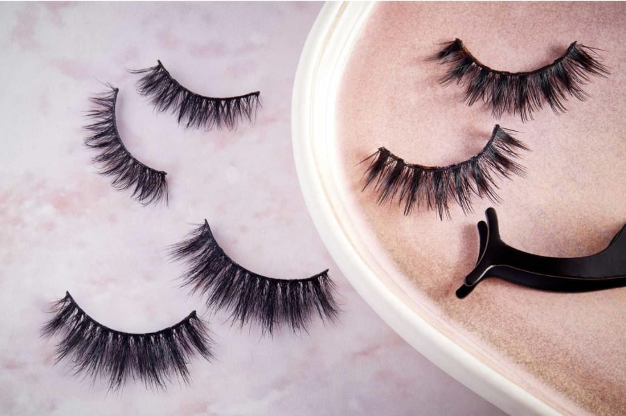 Tips Need To Know For How To Get Strip Lashes To Stay On For Days