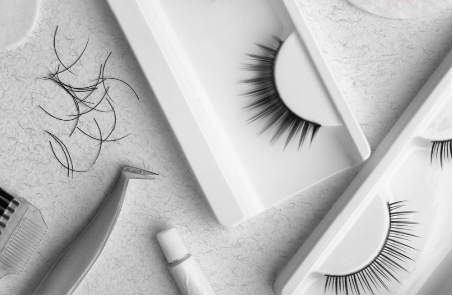 tips-need-to-know-for-how-to-get-strip-lashes-to-stay-on-for-days-5